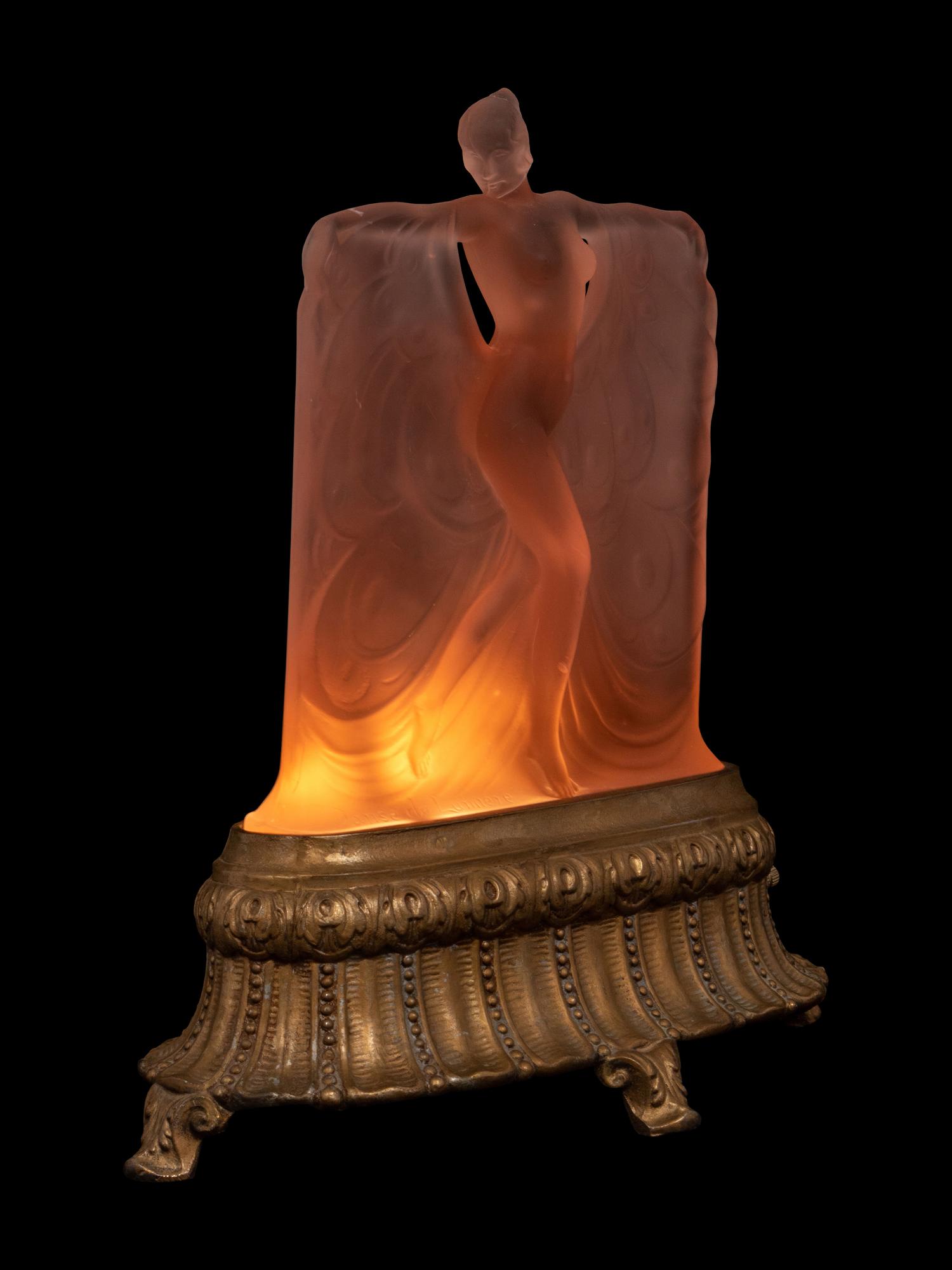 A McKee Frosted Glass Danse de Lumiere Lamp