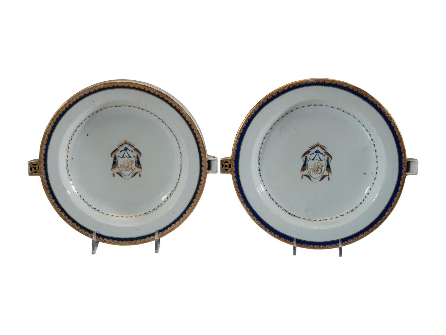 Eleven Chinese Export Porcelain Articles