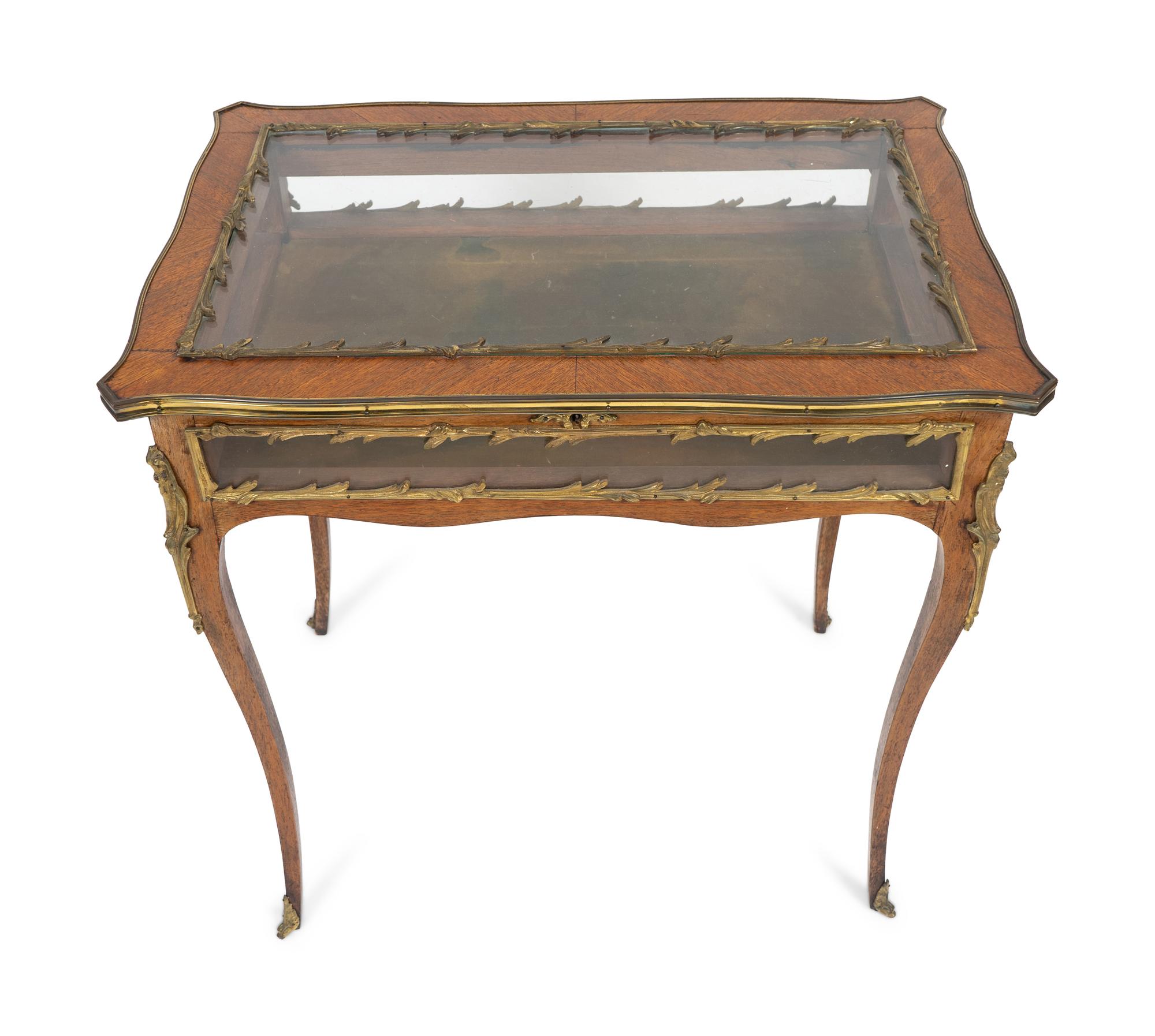 A Louis XV Style Vitrine Table — EARLY 20TH CENTURY