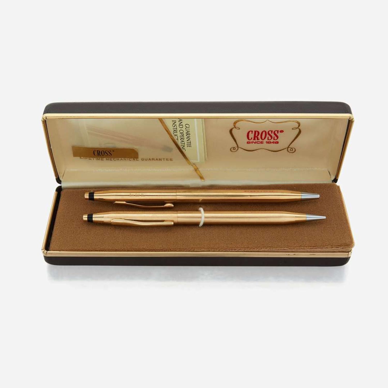 A gold pen and pencil set, Cross