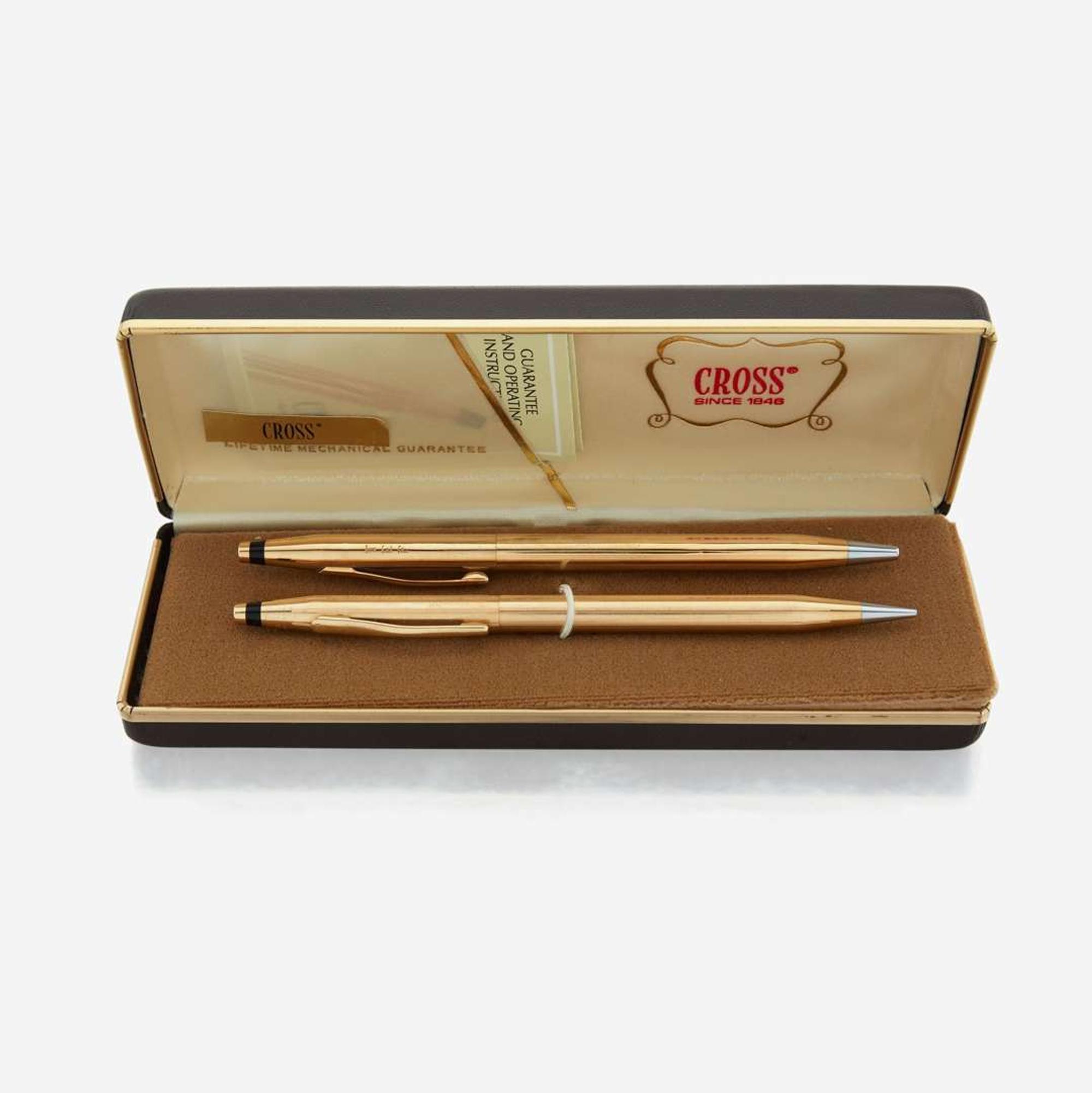 A gold pen and pencil set, Cross