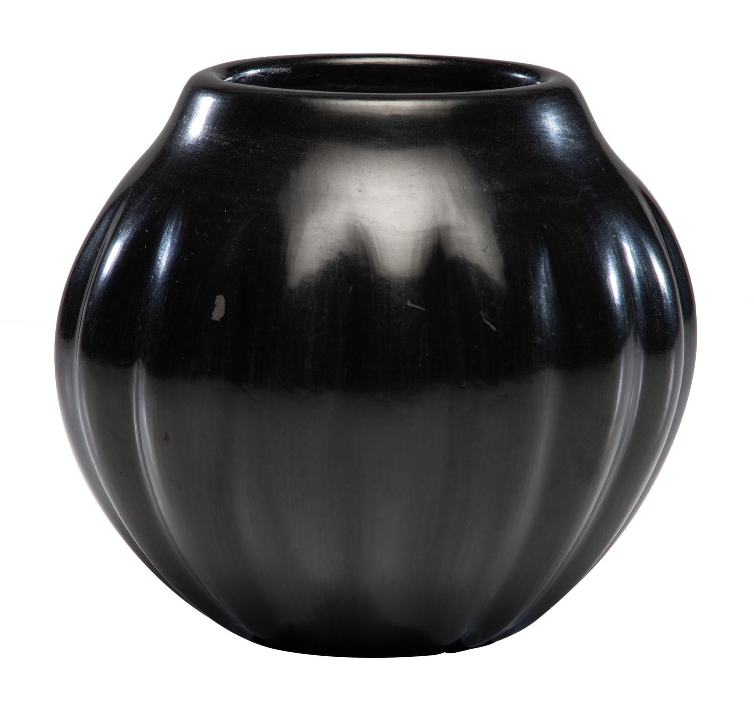 Blackware Pottery Melon Jar Lot is located and will ship from Cincinnati, Ohio.