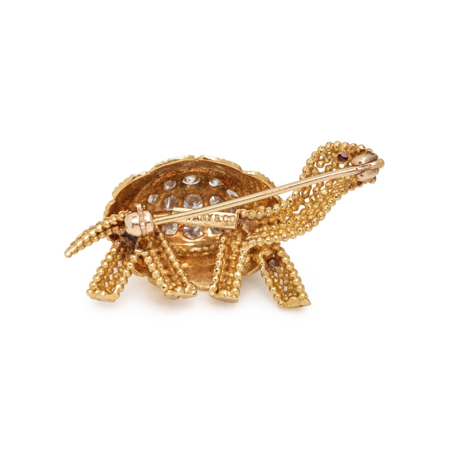 TIFFANY & CO., YELLOW GOLD AND DIAMOND TURTLE BROOCH