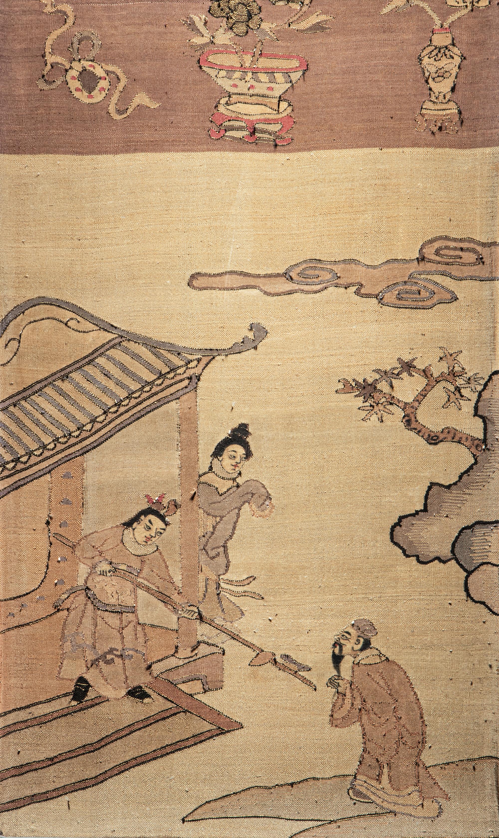 A Chinese Kesi Woven Silk Inset Hardwood Table Screen