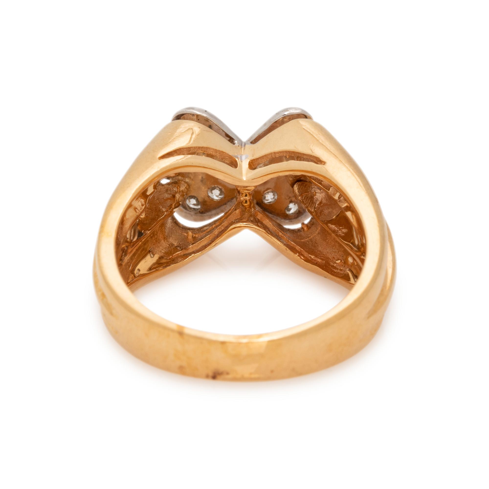YELLOW GOLD AND DIAMOND RING
