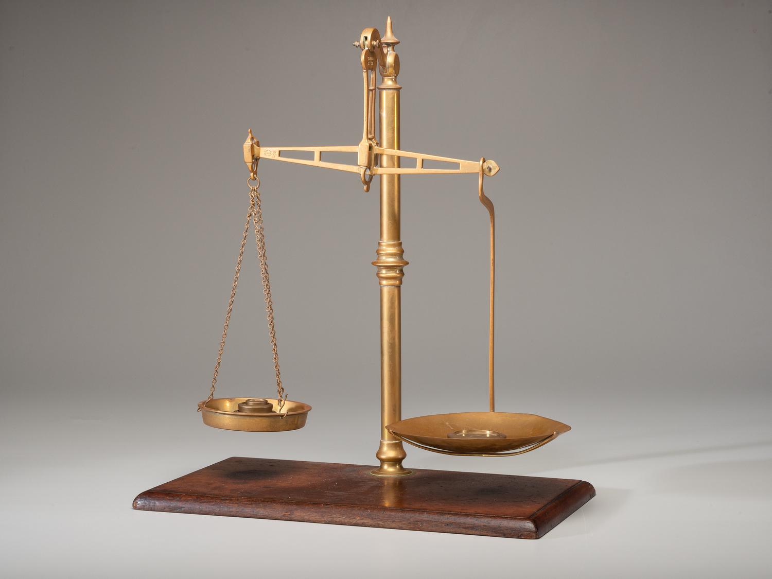 A Brass and Mahogany Patent 'Agate Balance' Beam-Scale