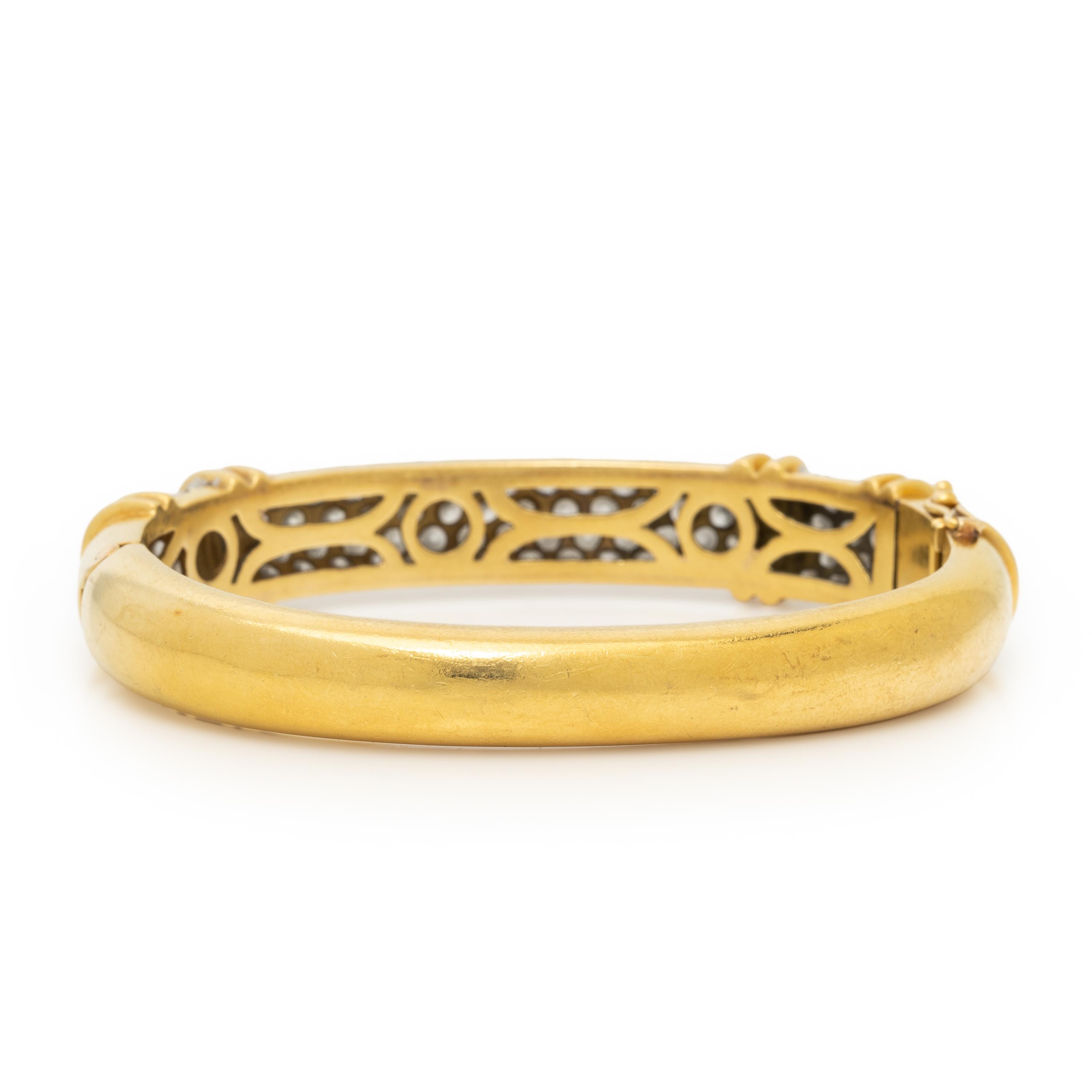 DIAMOND AND YELLOW GOLD BANGLE BRACELET