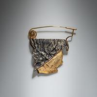 WILLIAM HARPER, BROOCH
