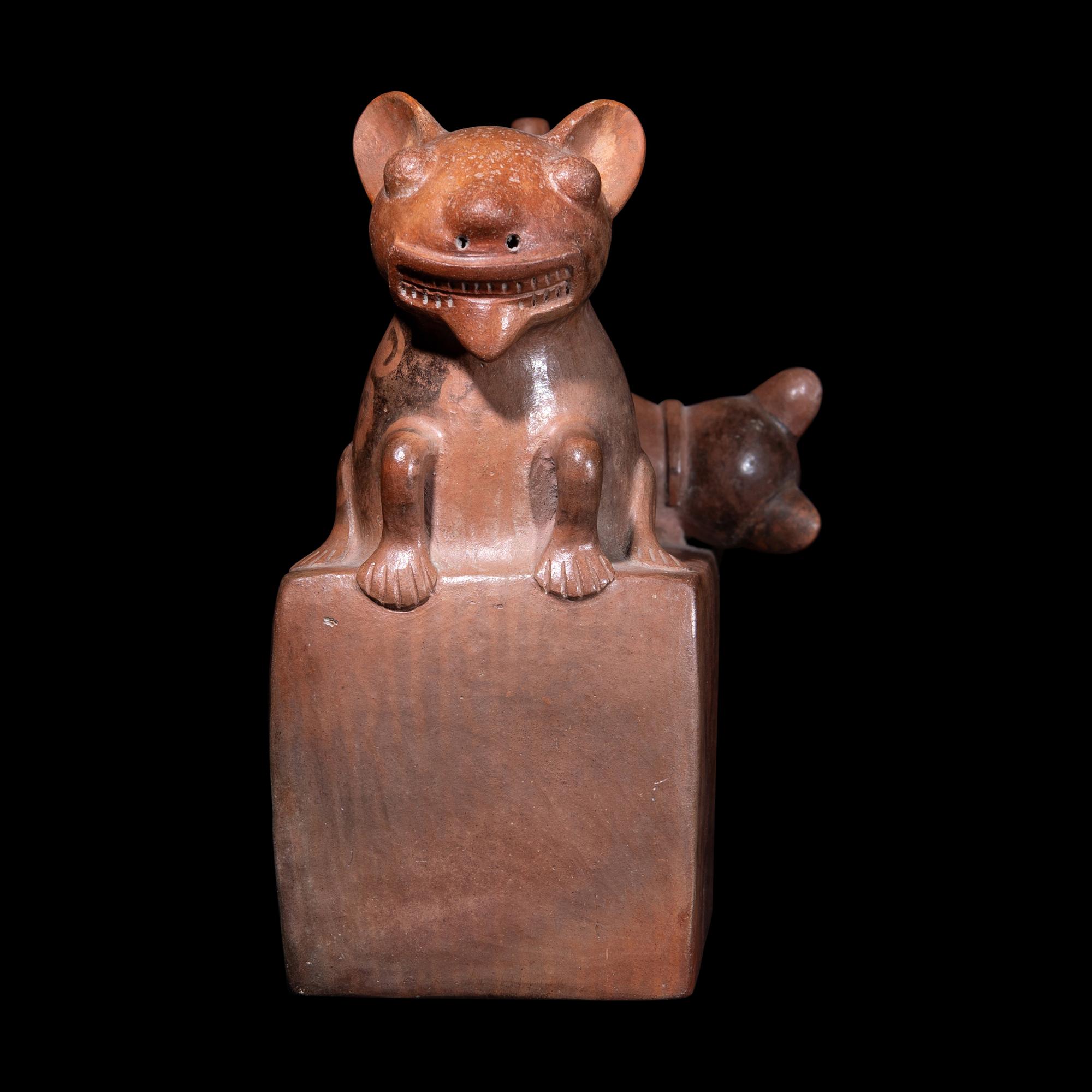 A Salinar Animal Effigy Vessel
