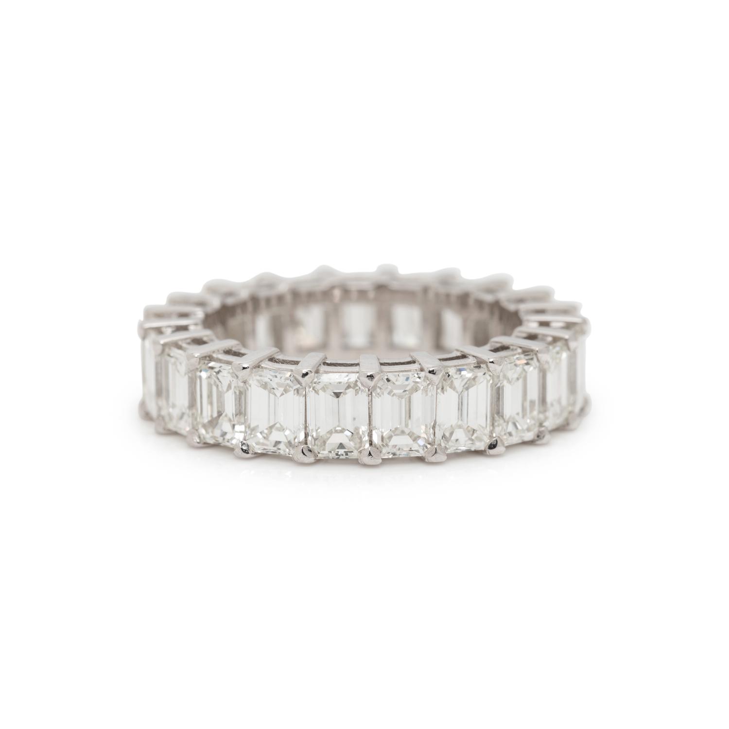 DIAMOND ETERNITY BAND