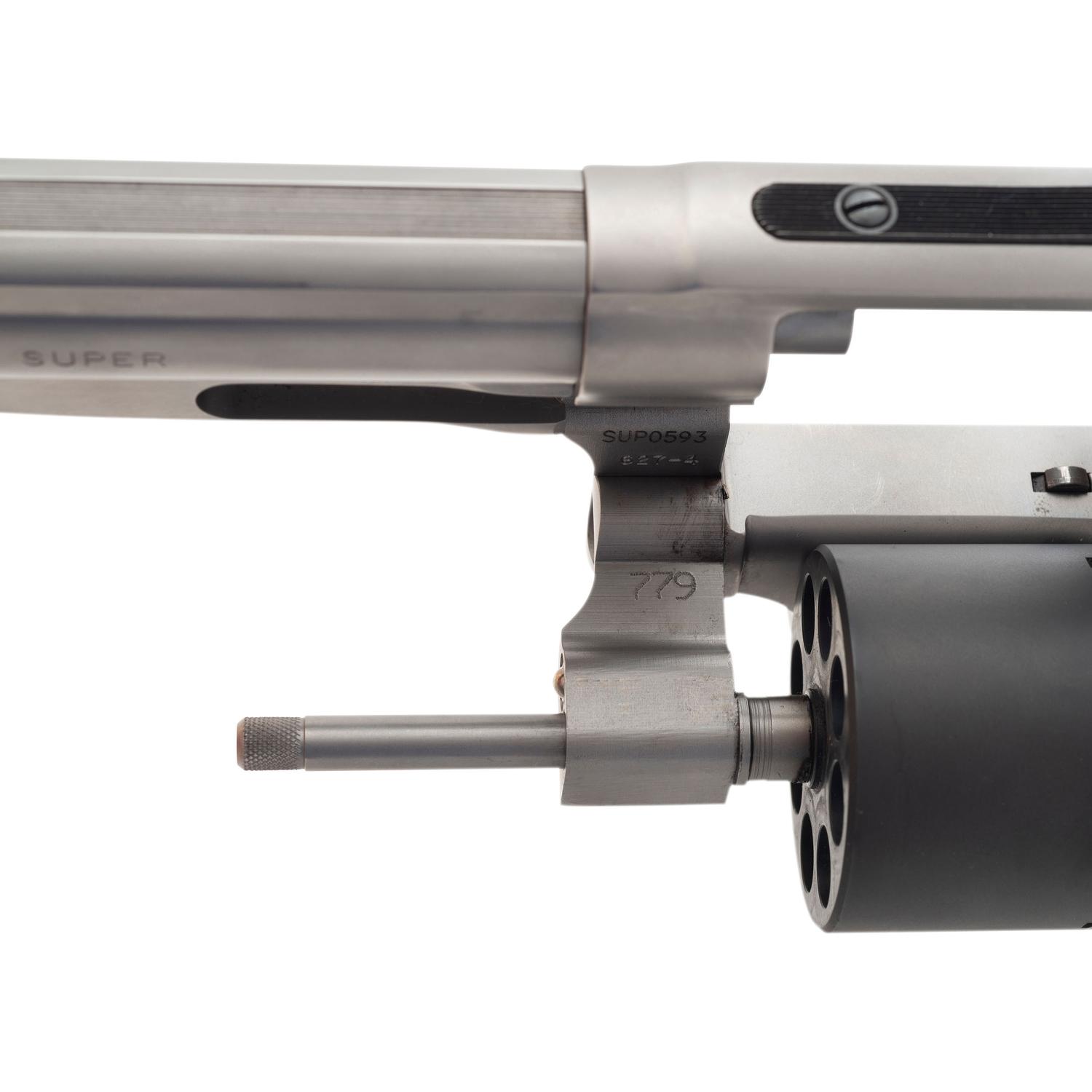 *Smith & Wesson Performance Center Model 627-4