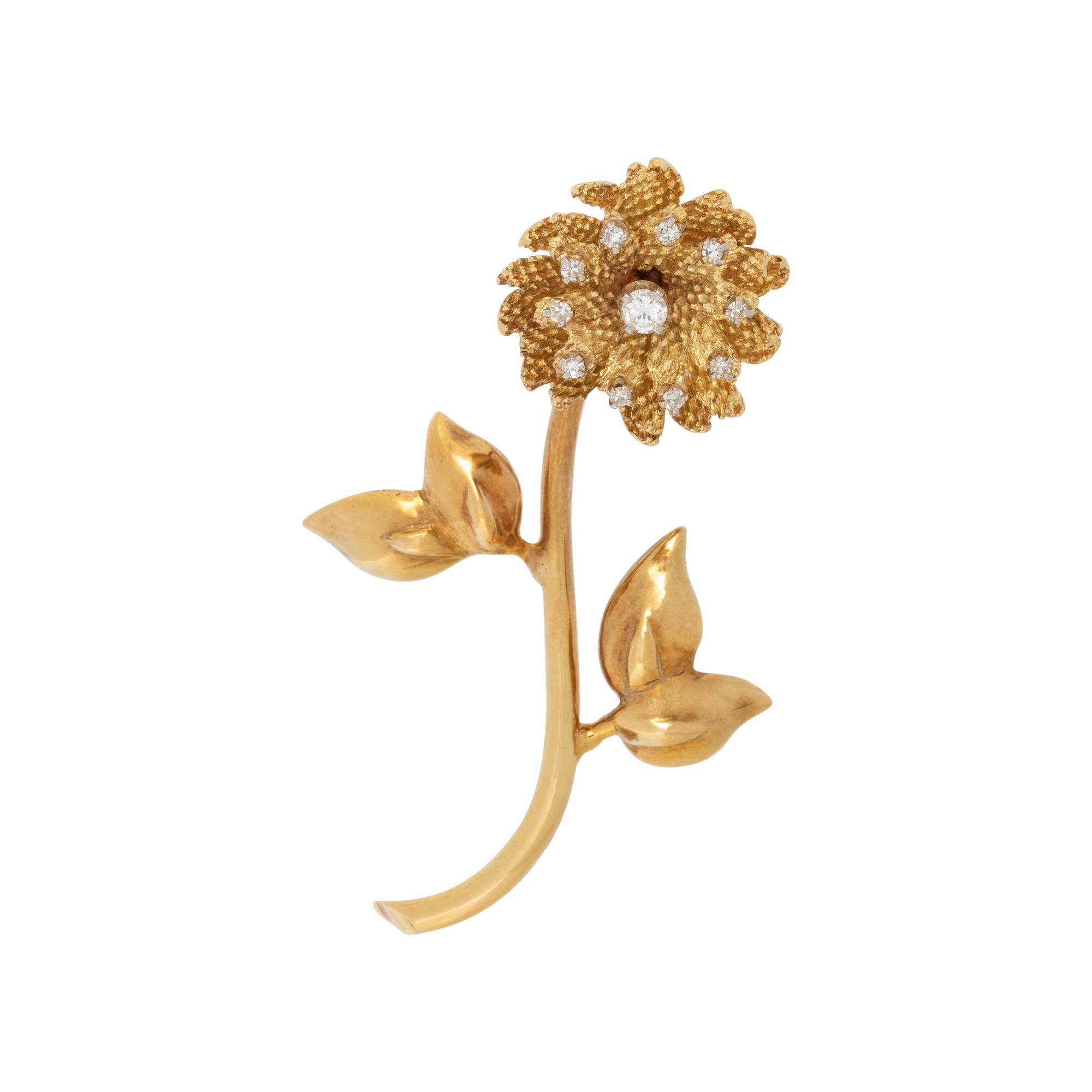 YELLOW GOLD AND DIAMOND FLOWER BROOCH