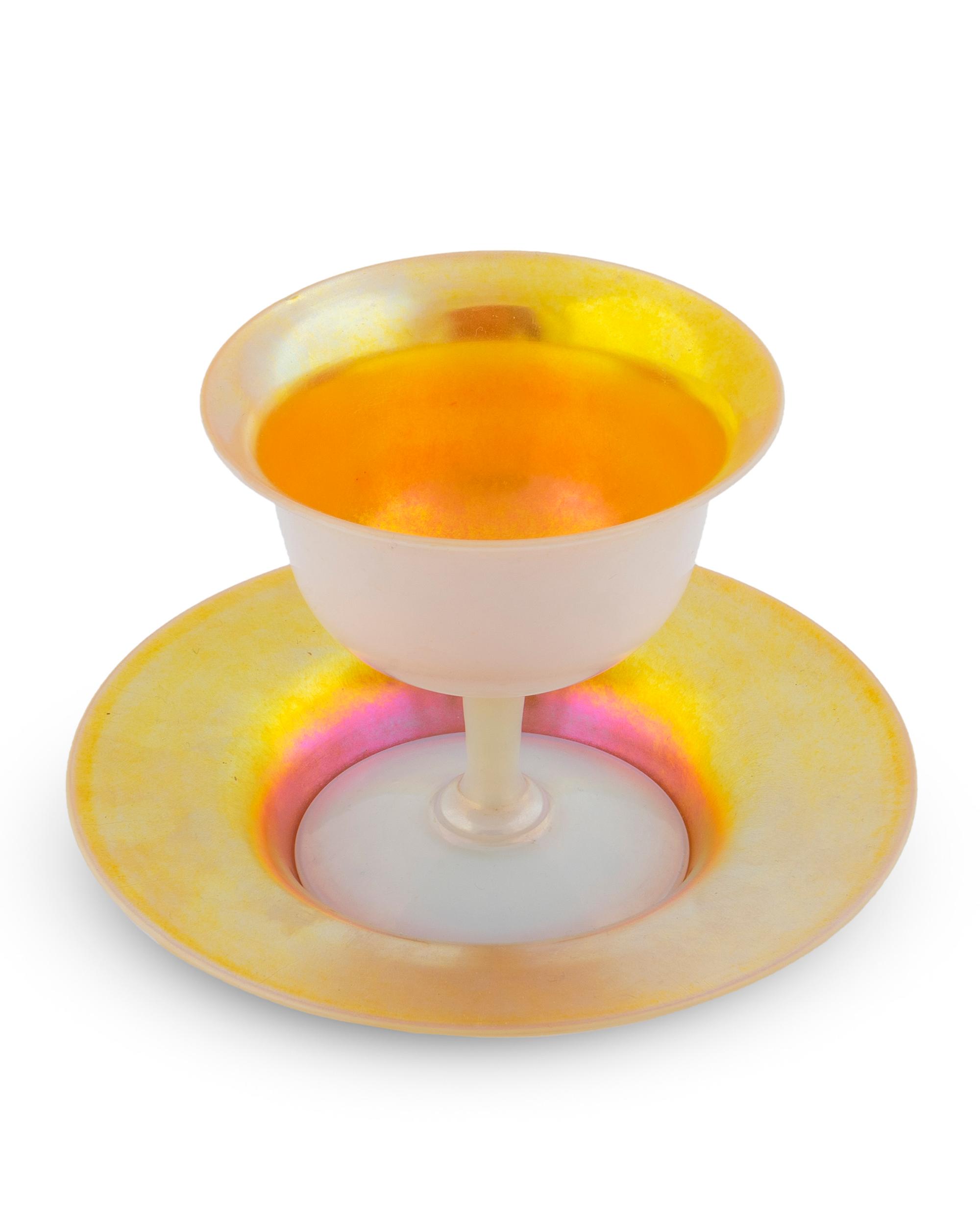 A Steuben Style Aurene Glass Sherbet and Underplate — 20TH CENTURY
