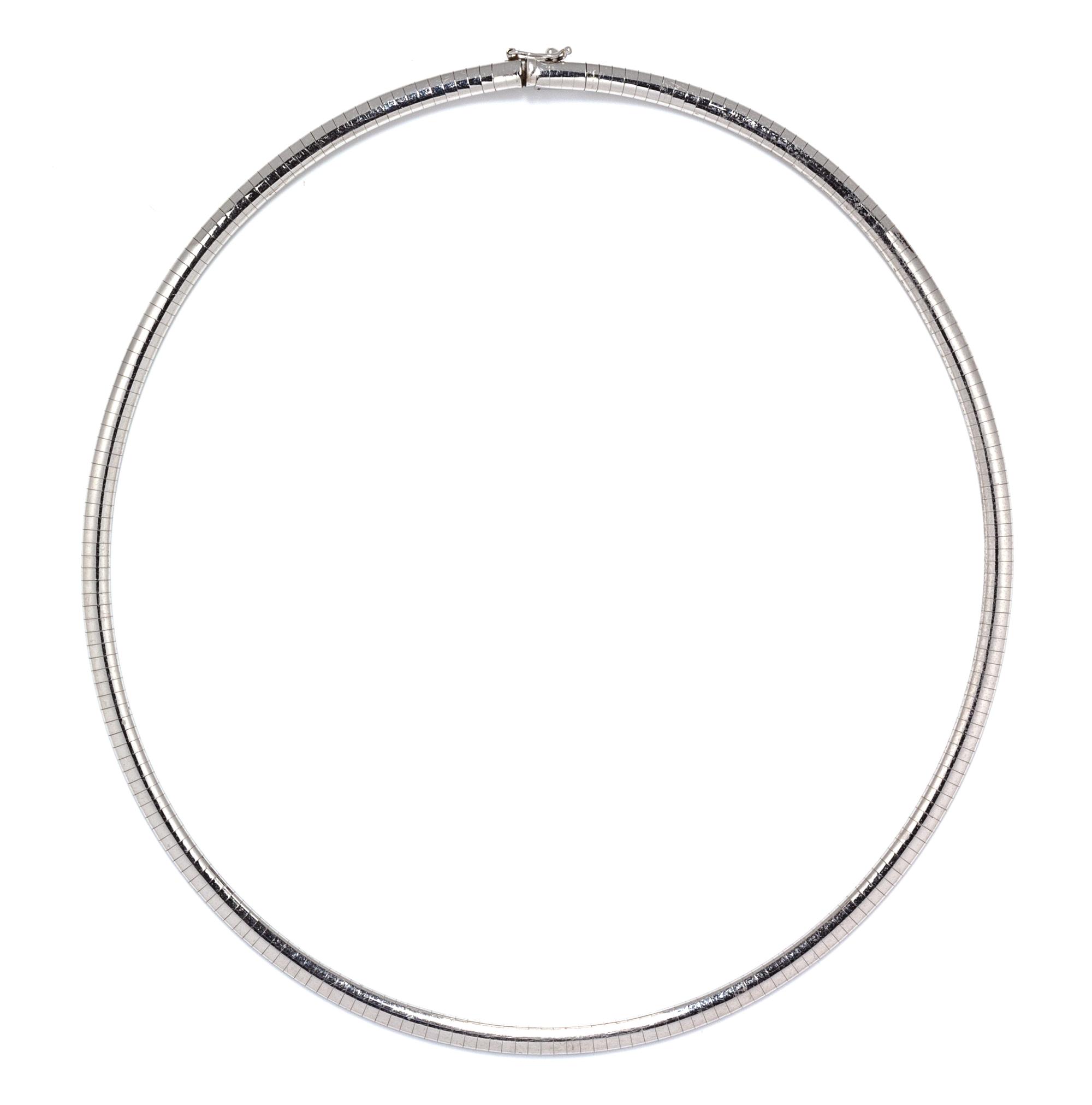 A 14 Karat White Gold Omega Chain Necklace, 16.60 dwts.