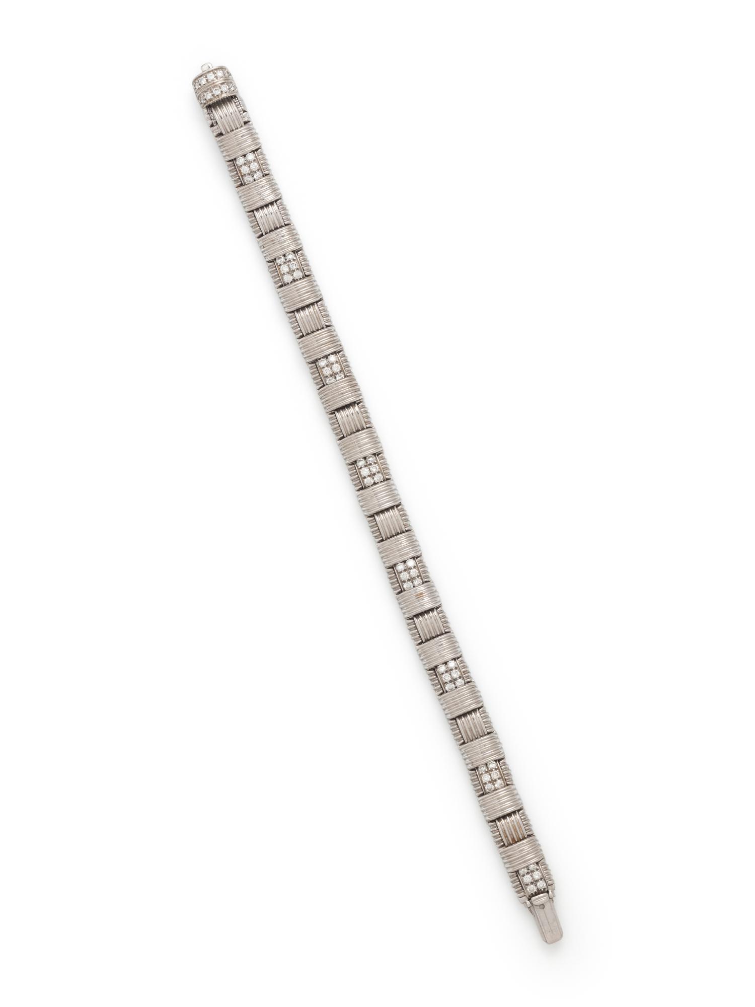 ROBERTO COIN, WHITE GOLD AND DIAMOND 'APPASSIONATA' BRACELET