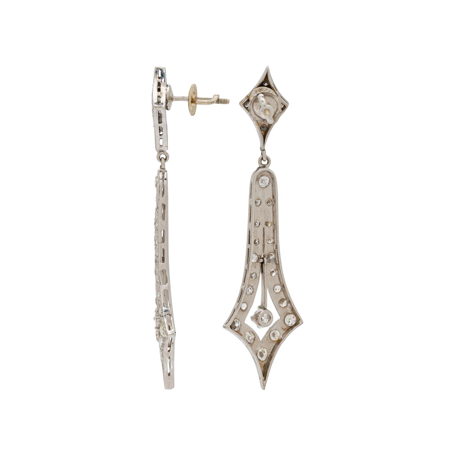 DIAMOND EARRINGS