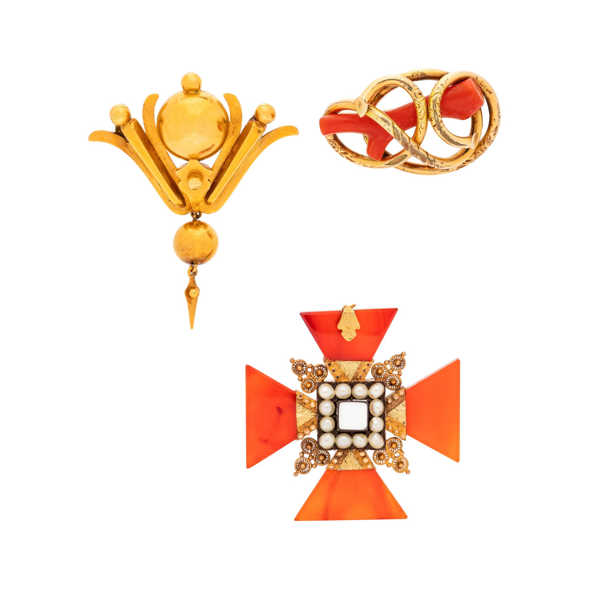 COLLECTION OF ANTIQUE BROOCHES