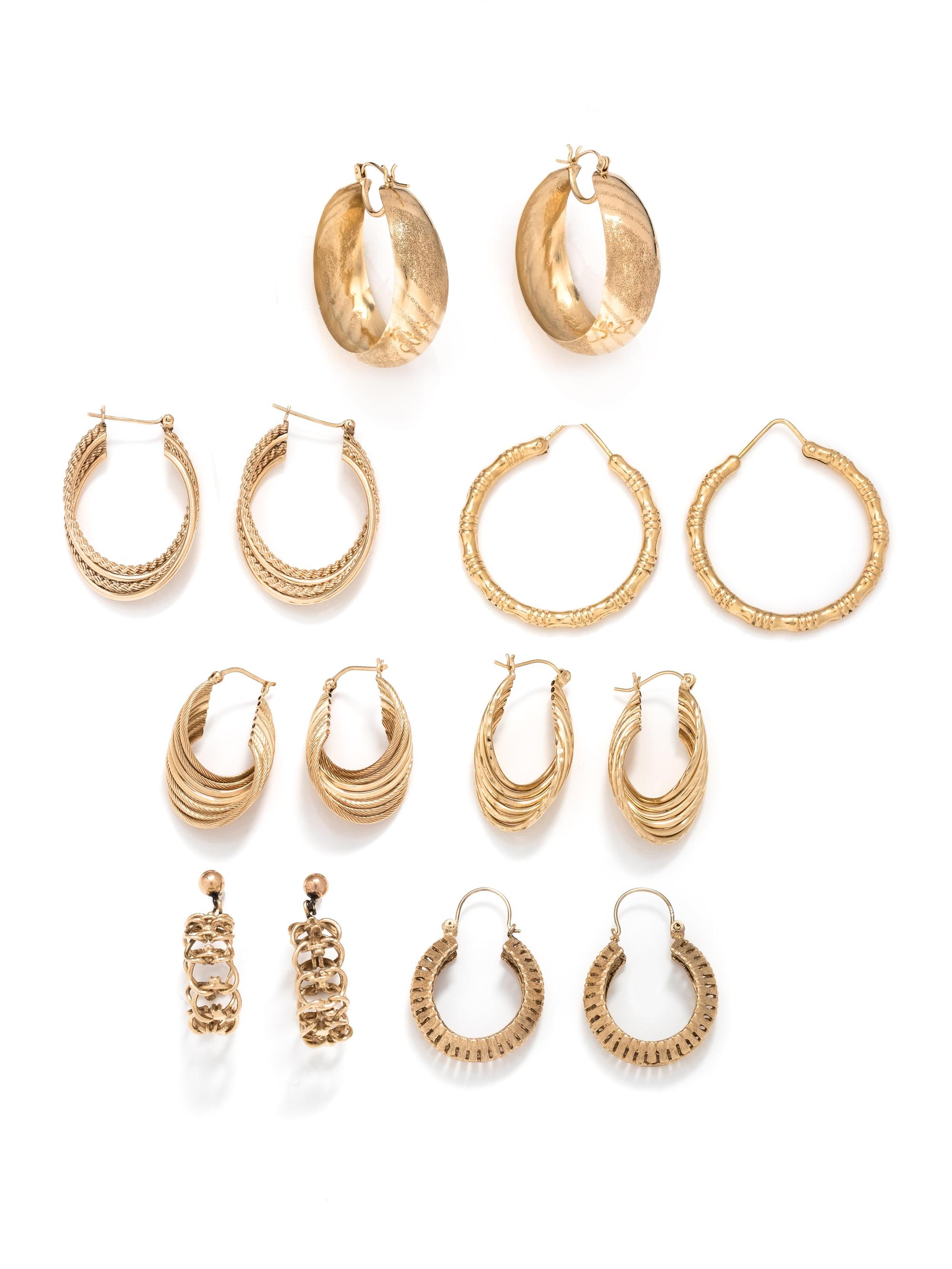 COLLECTION OF YELLOW GOLD HOOP EARRINGS
