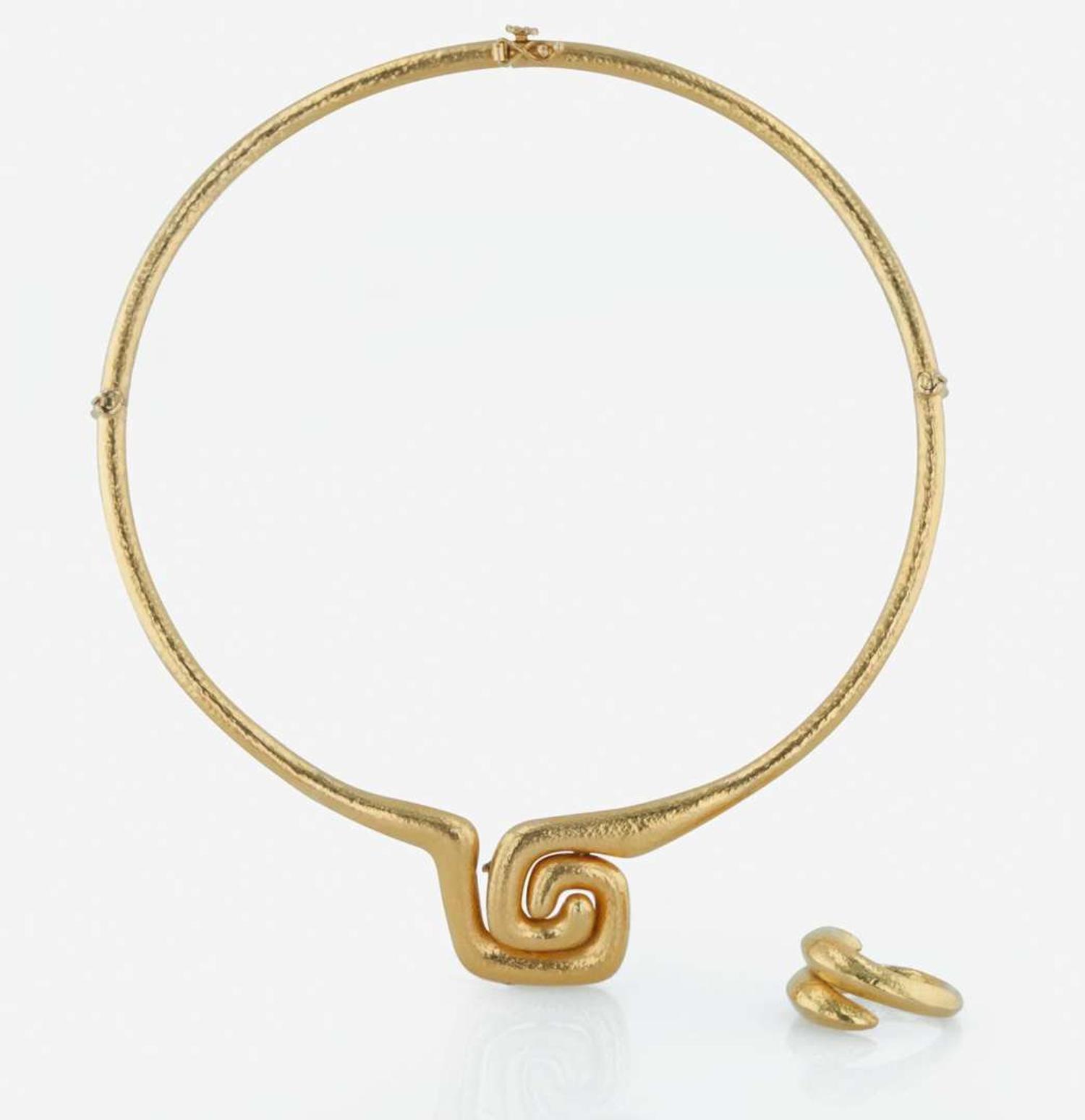 18K yellow gold necklace and ring, ilias LaLaounis