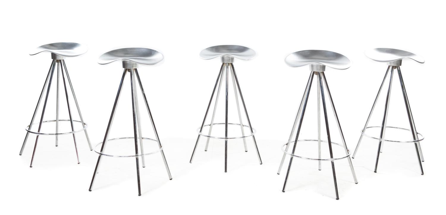 Pepe Cortes (Spain, b.1946), AMAT, a group of 5 Jamaica stools