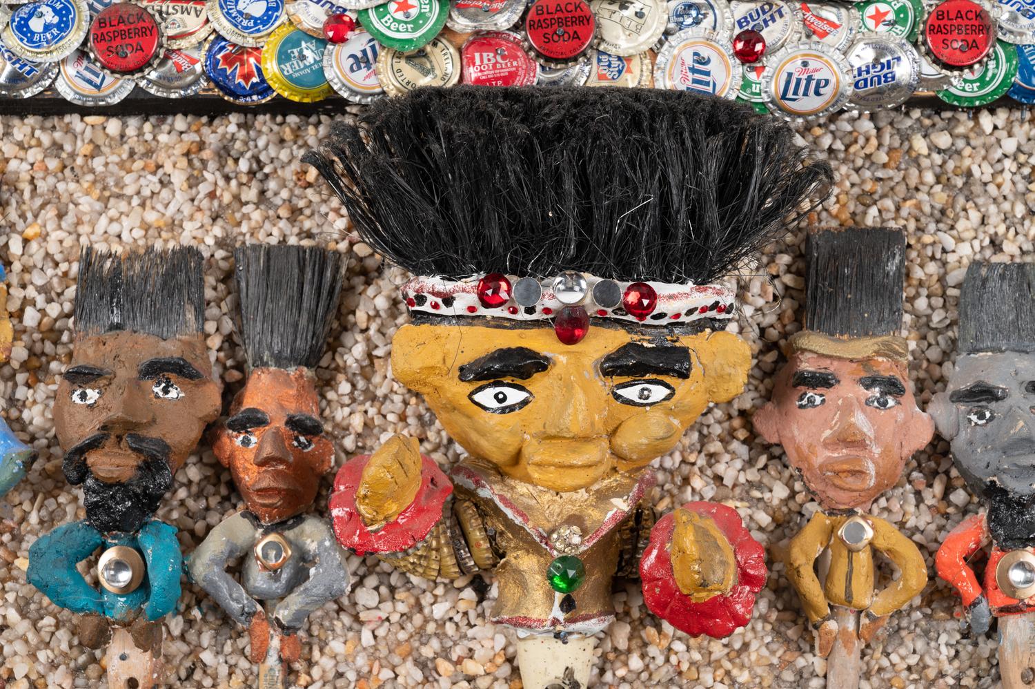 Paintbrush Portrait Group in Bottlecap Frame