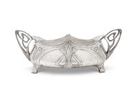 An American Silverplate Art Nouveau Style Center Bowl