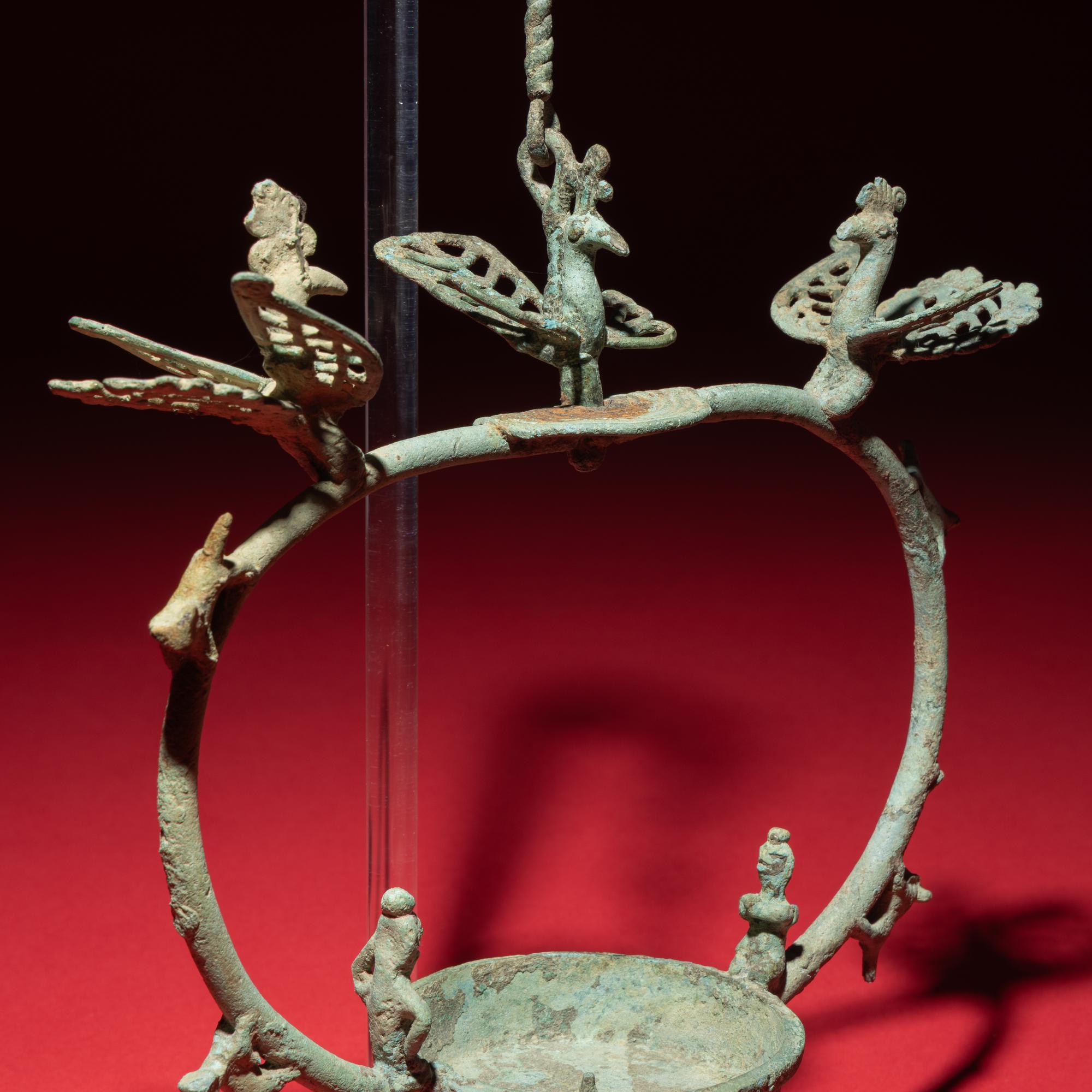 A Chinese Bronze 'Phoenix and Immortal' Hanging Oil Lamp, Eastern Han Dynasty — 東漢 青銅龍鳳神人懸燈