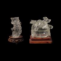 A Small Chinese Rock Crystal 'Bamboo and Peaches' Vase, and a Carved Glass 'Melon' Box and Cover, 19th-20th Century 晚清-民國 水晶竹節小花插及瓜形蓋盒