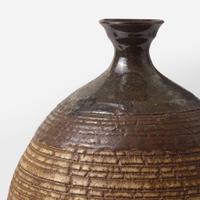 A Wedgwood John Dermer Studio Pottery Vase UK, 1970s