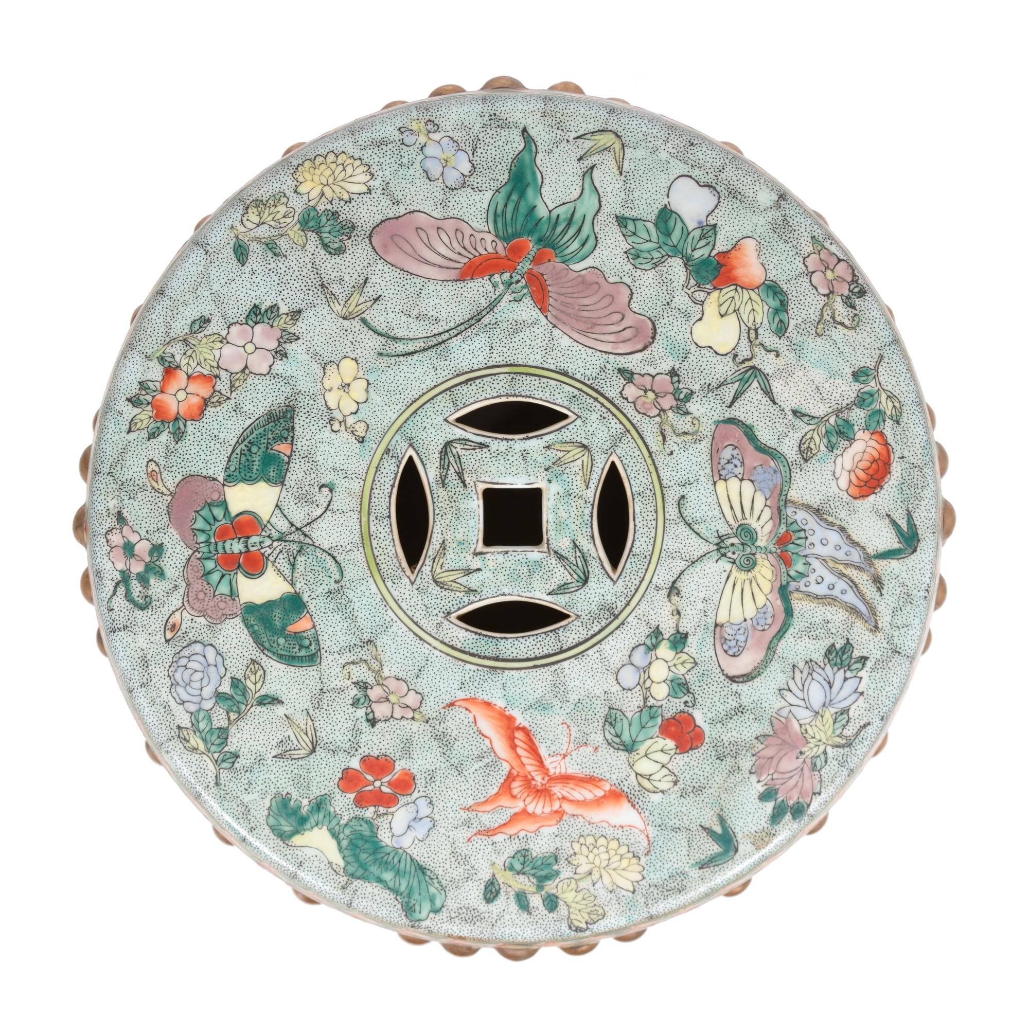A Chinese Porcelain Garden Seat