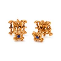 DAVID WEBB, YELLOW GOLD AND ENAMEL CUFFLINKS