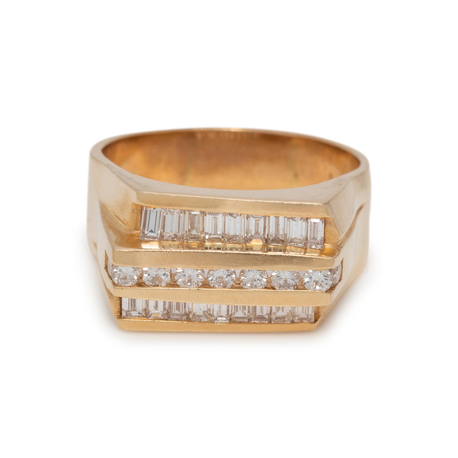 DIAMOND RING