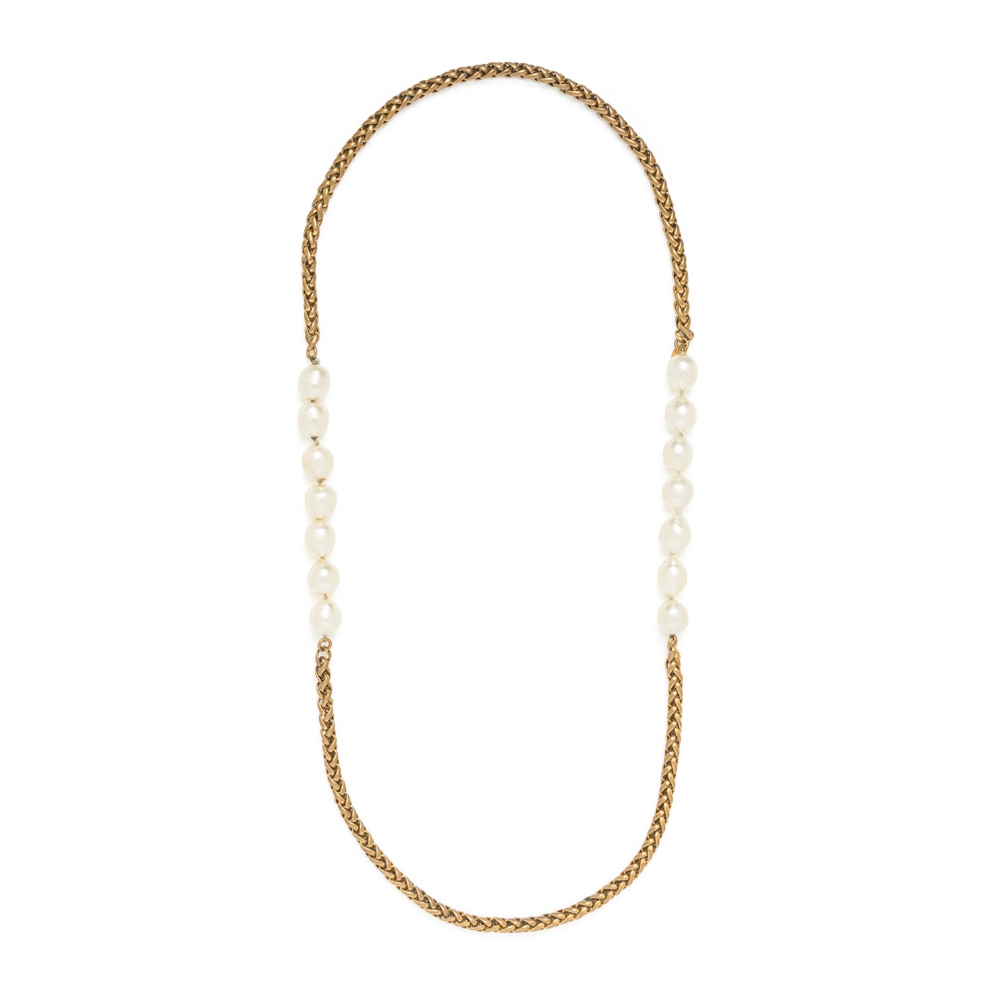 Chanel, Gripoix Pearl & Chain Sautoir