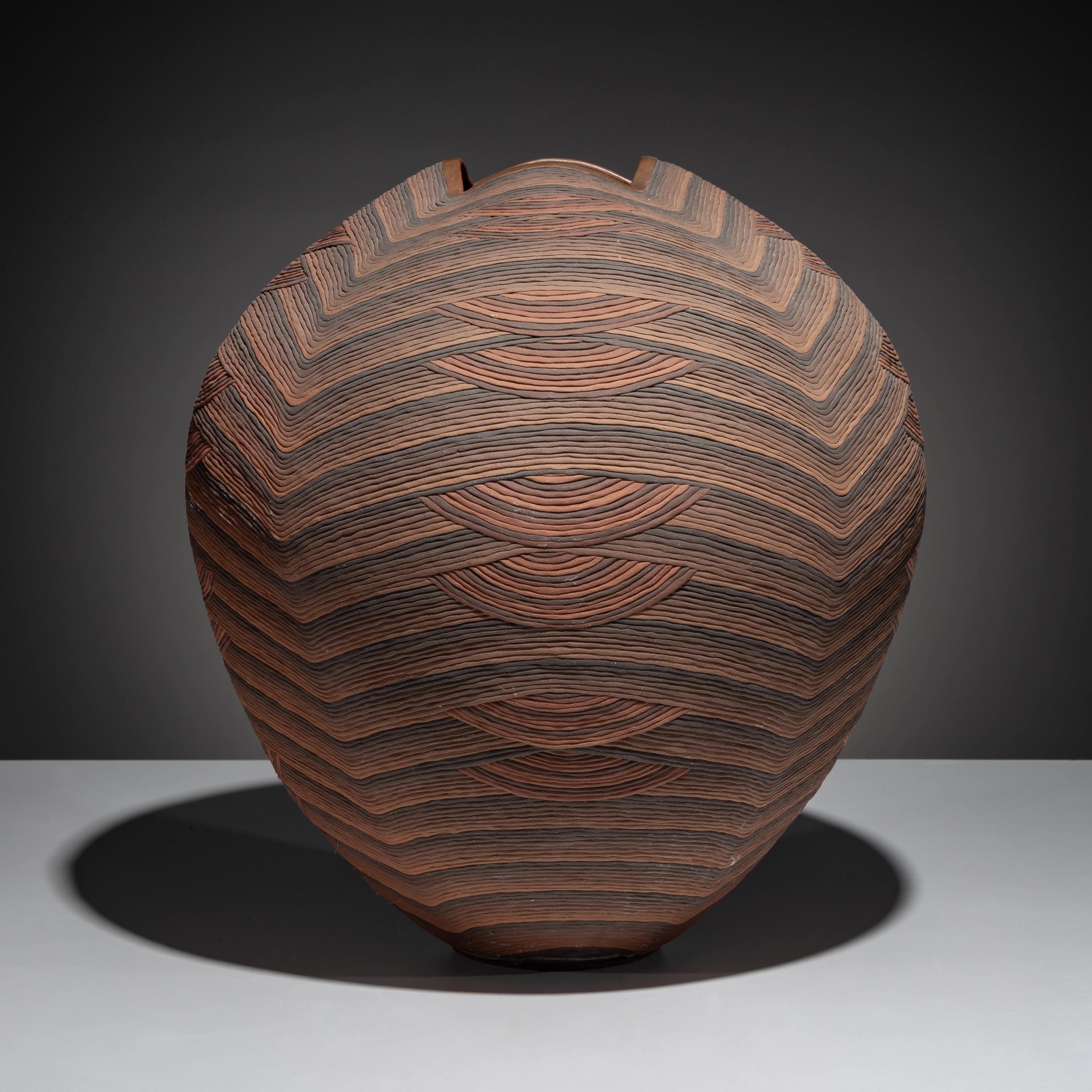 Corrugated Pottery Jar, Glory to God