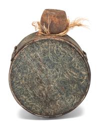 [AMERICANA]. "D.M.C." sponge decorated drum canteen