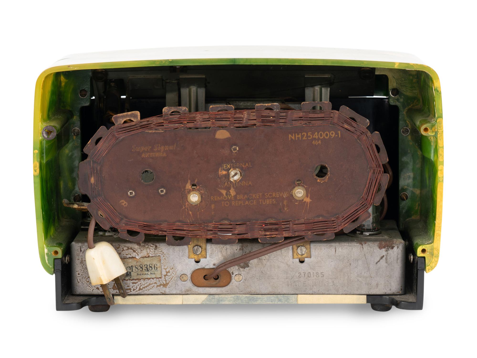 A Bendix 526C Radio