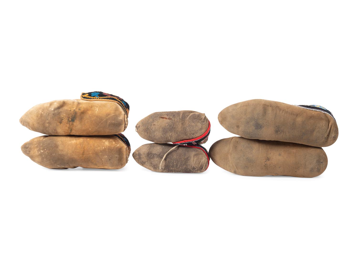 Anishinaabe Beaded Hide Moccasins