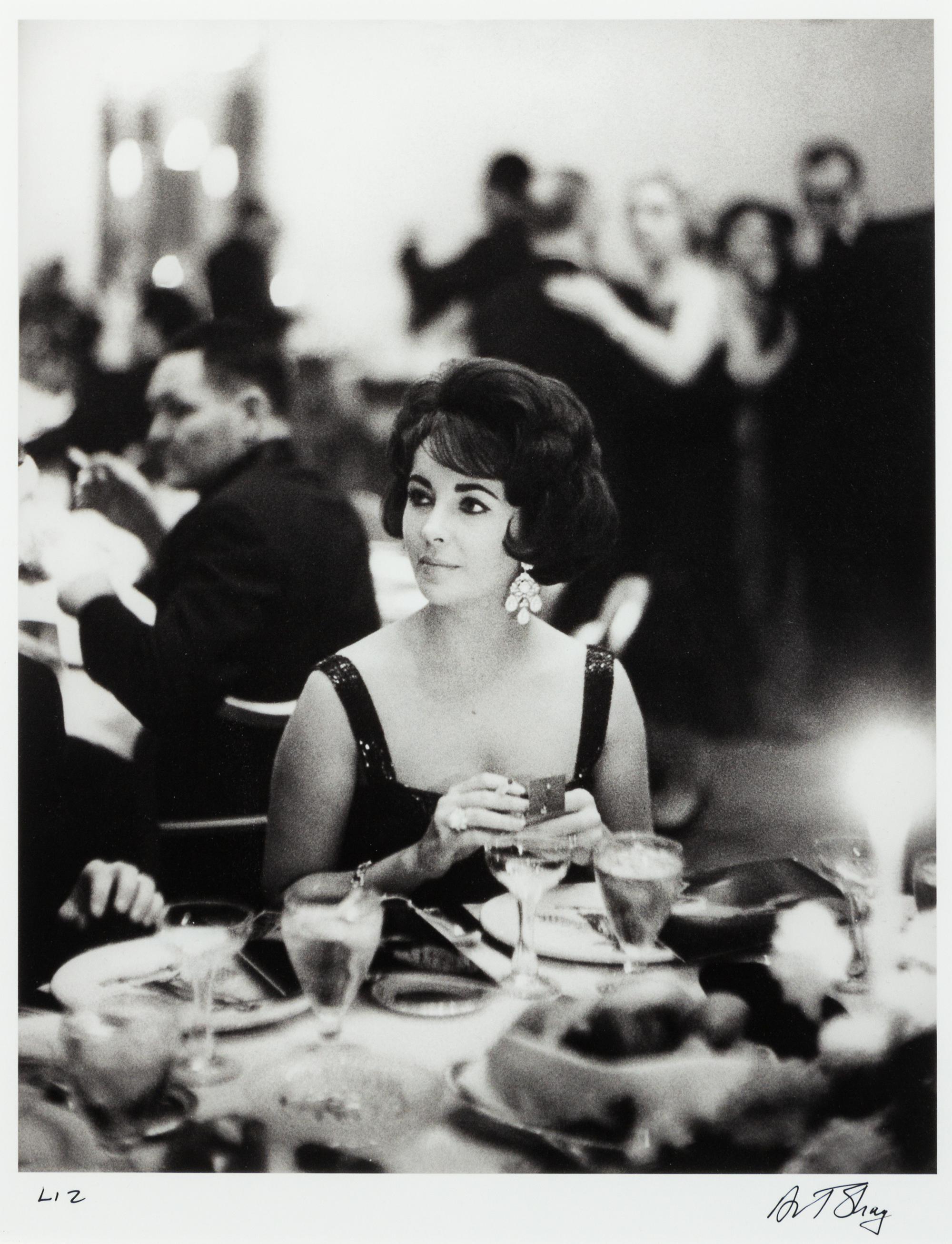 Art Shay, (American, 1922-2018), Elizabeth Taylor at the Pump Room, 1960