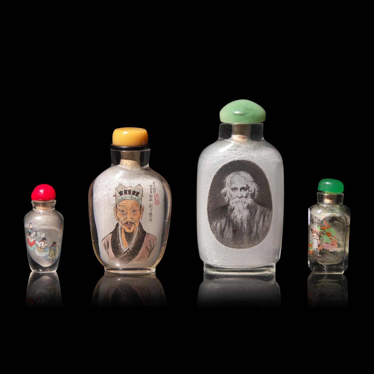 Four Inside Painted Glass Snuff Bottles, 20th Century 近代 玻璃內畫鼻煙壺四支