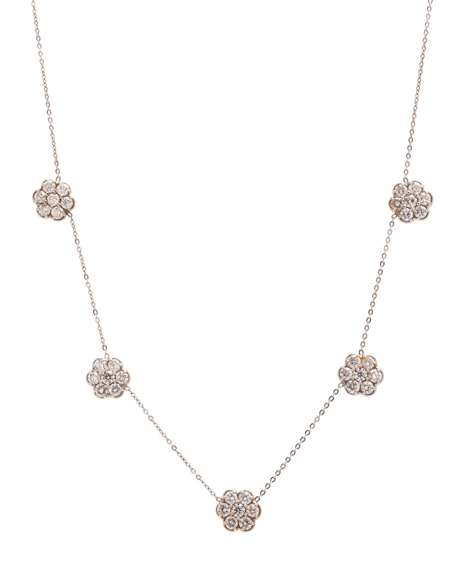 DIAMOND CLUSTER NECKLACE