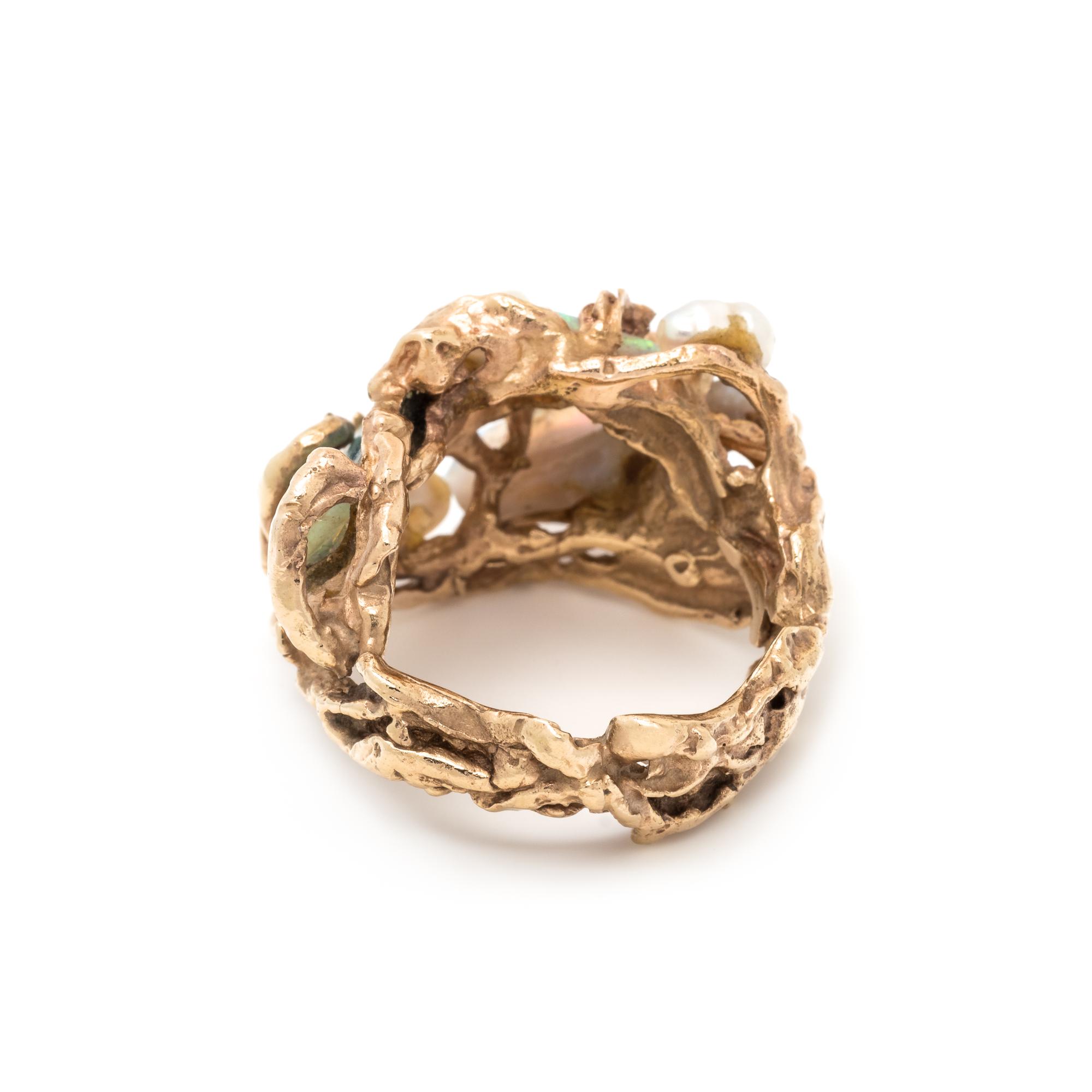 YELLOW GOLD, OPAL AND PEARL RING