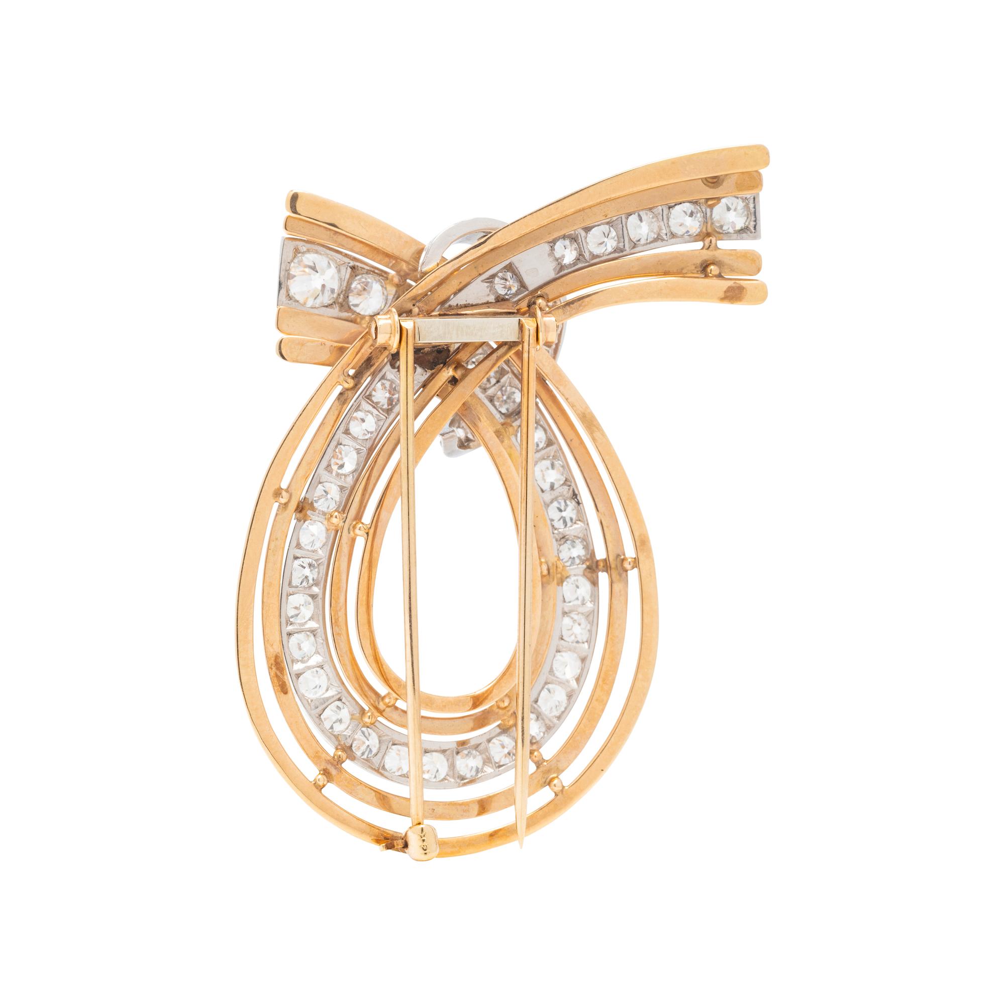 ROSE GOLD, PLATINUM AND DIAMOND BROOCH