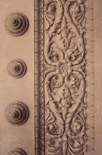A group of five photographs depicting architectural elements ( Ancien monastère des Bénédictins anglais, 269 rue Saint-Jacques , 1905; Hôtel Gouthières, rue Pierre Bulet 6 , 1905; Porte, L'église Saint-Paul , 1911; Panthéon (porte) , 1911-1912; Saint-Roch - Chaire , 1912)