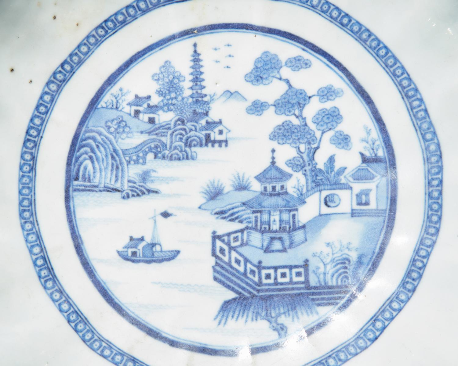 A Pair of Chinese Export Blue and White Porcelain Footed Bowls