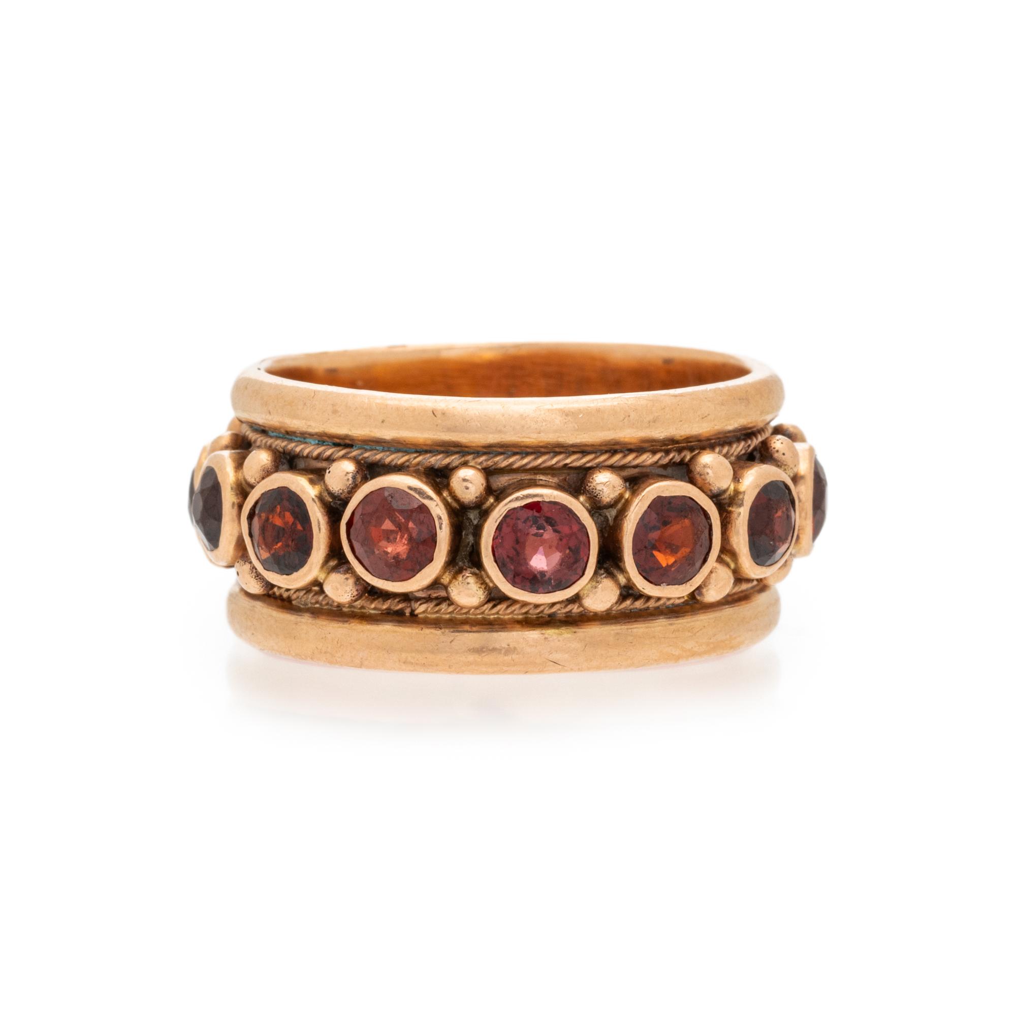 COLLECTION OF ROSE GOLD AND GARNET JEWELRY
