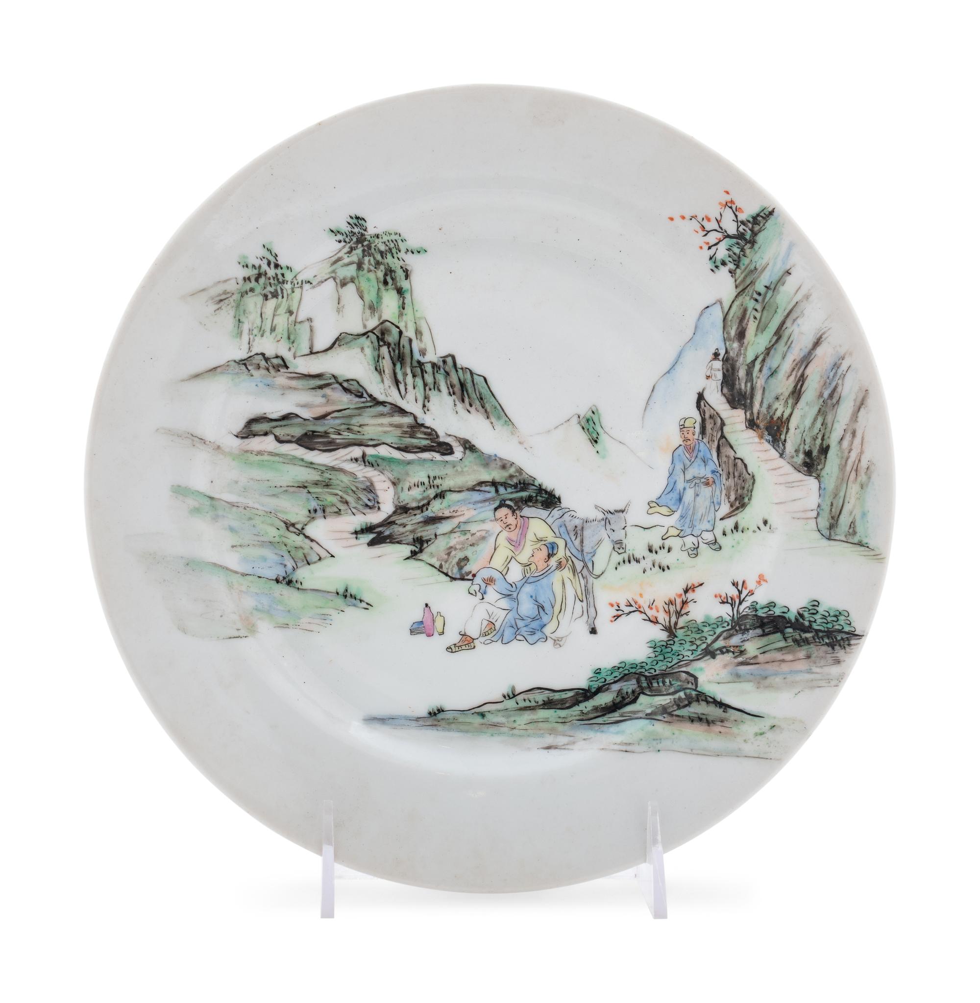 Eight Chinese Famille Rose Porcelain Articles