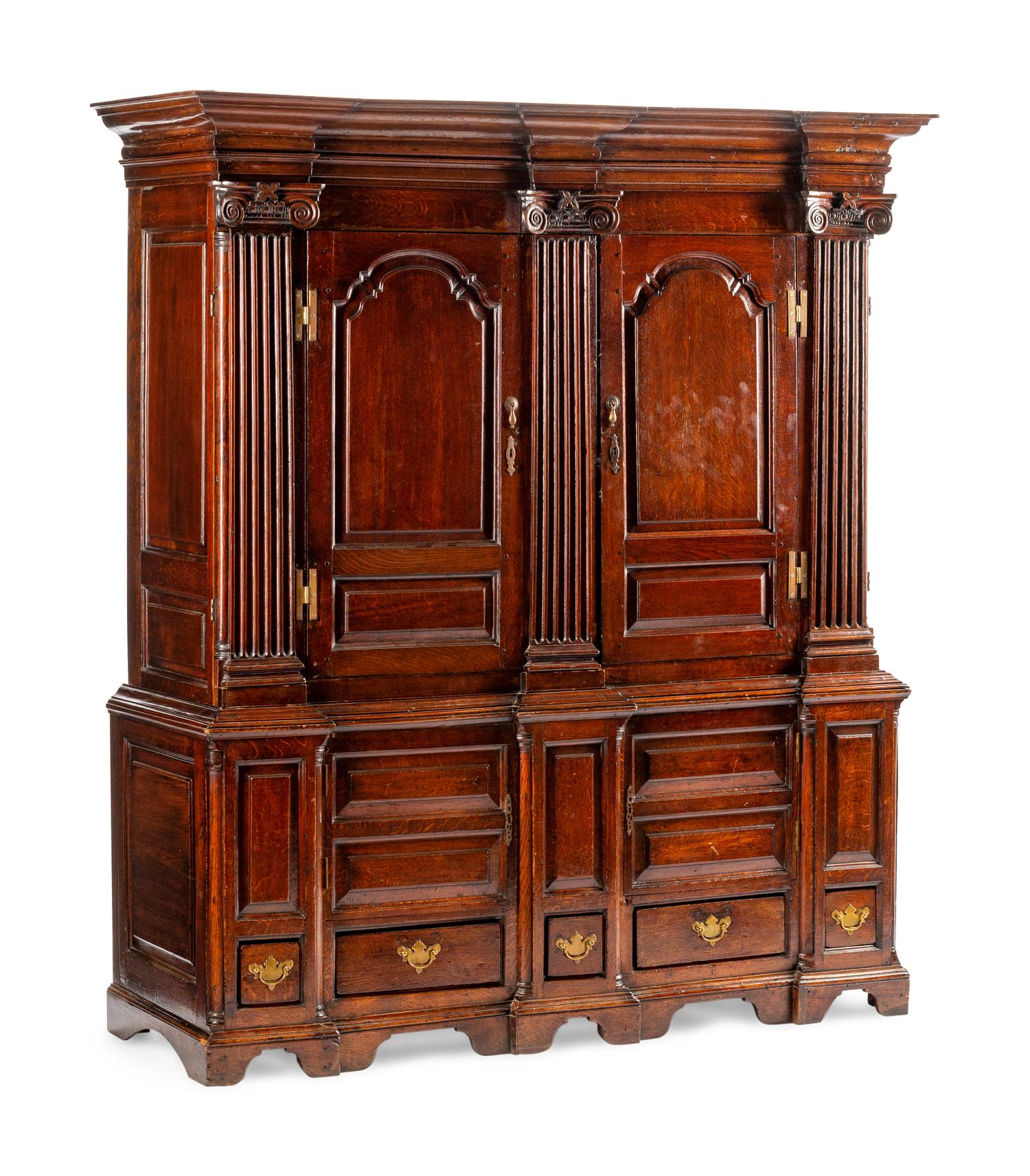 A George III Oak Linen Press