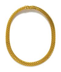 YELLOW GOLD NECKLACE