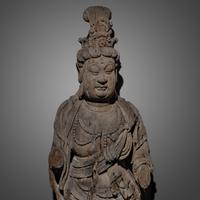 A Chinese Wood Carving of Guanyin Bodhisattva, Yuan Dynasty or Later — 元或以後 木雕觀音像