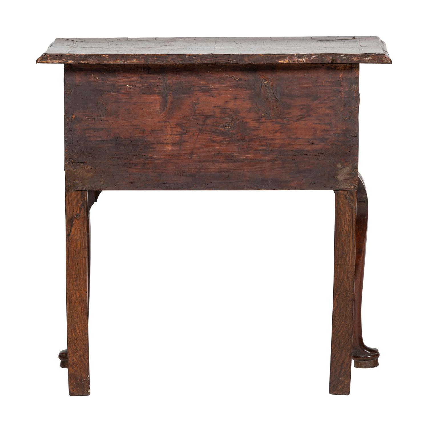 A Georgian Walnut Inlaid Dressing Table